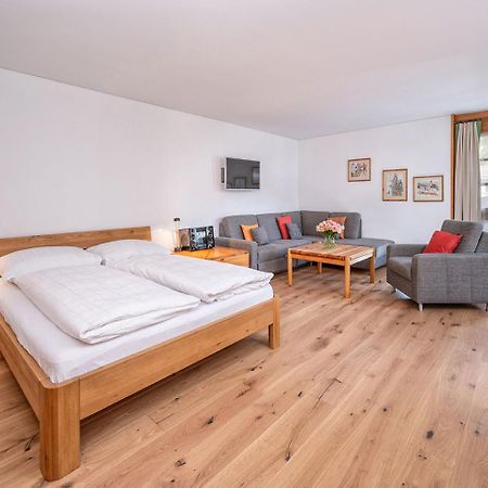 Schweizerhof Ferienwohnungen Lenzerheide 1 Pokój zdjęcie