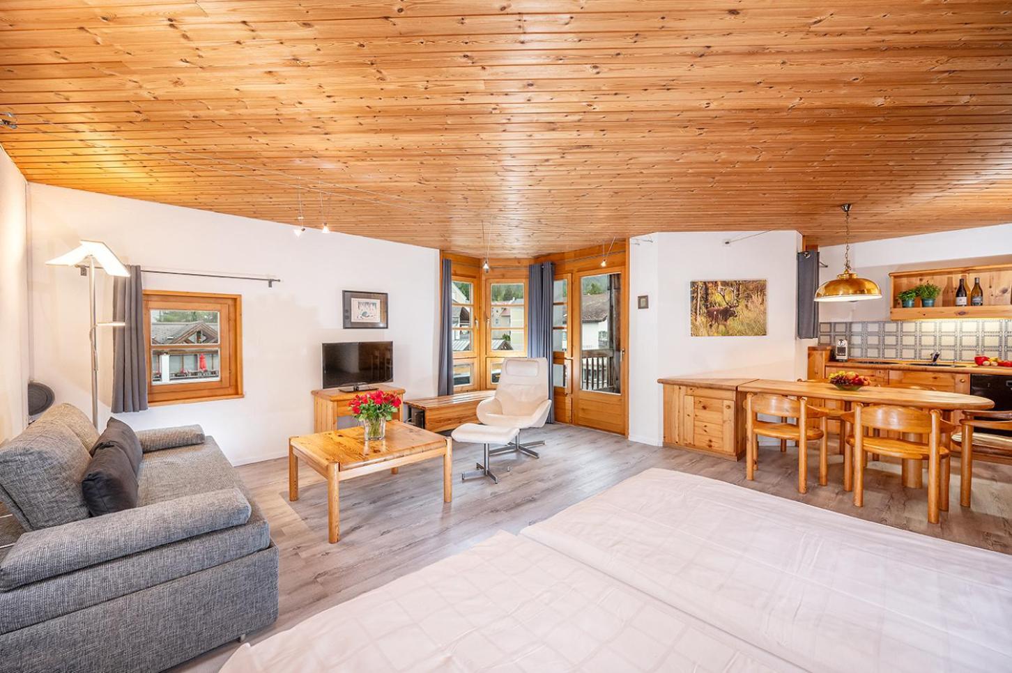 Schweizerhof Ferienwohnungen Lenzerheide 1 Pokój zdjęcie